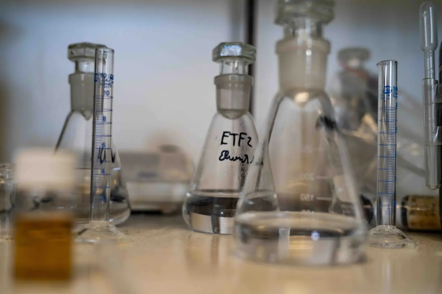 UnaveraChemLab Aaron Chemistry DSC 1002 1